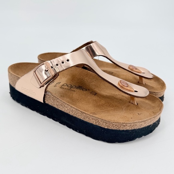 Sandals_&_Flip_Flops